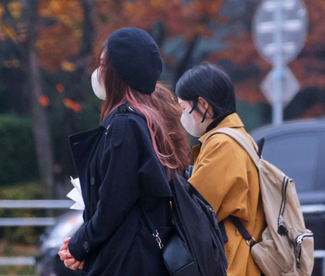 날씨 예보, 내일 날씨 전국 쌀쌀...서울 낮 최고 14도 < 사회 < 뉴스 < 기사본문 - 남도일보 날씨 예보, 내일 날씨 전국 쌀쌀...서울 낮 최고 14도 < 사회 < 뉴스 < 기사본문 - 남도일보