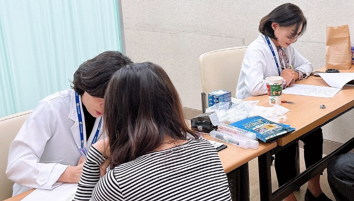 에볼루션 바카라사이트 의료지원센터, 재학생 금연 프로그램 상담 활동