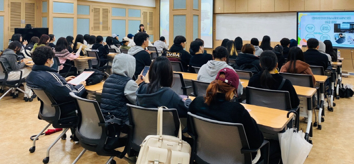 안전 바카라사이트 일자리플러스센터, 학년별 맞춤형 정보 제공