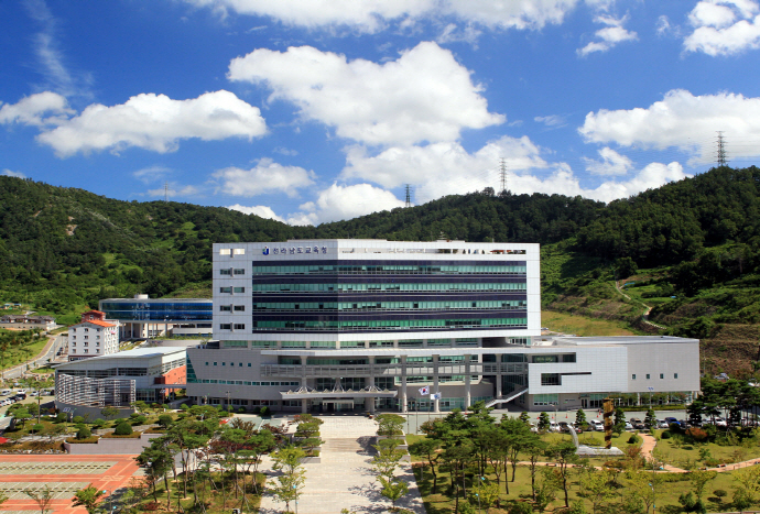 <b>전남</b><b>교육</b>청, 국제직업고등학교 개교 '순항'