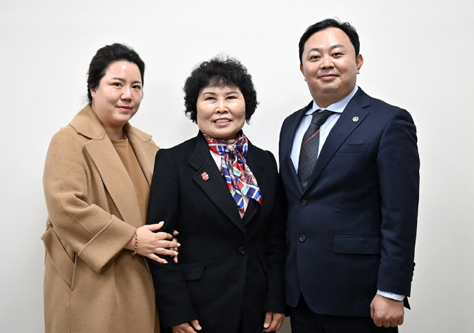 "우리는 호대 패밀리"… 가족 6명 메이저 바카라사이트 장난감 재학·졸업 ‘눈길’