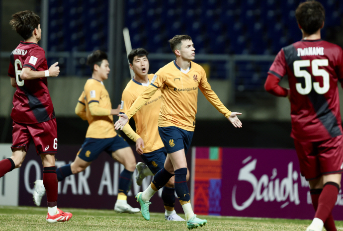 'K리그 자존심' <b>광주FC</b>, 日 고베 넘어 <b>ACLE 8강</b> 진출