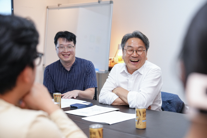 강기정 시장, 청년 일자리 현장에서 답을 찾다 - 뉴스 썸네일 이미지