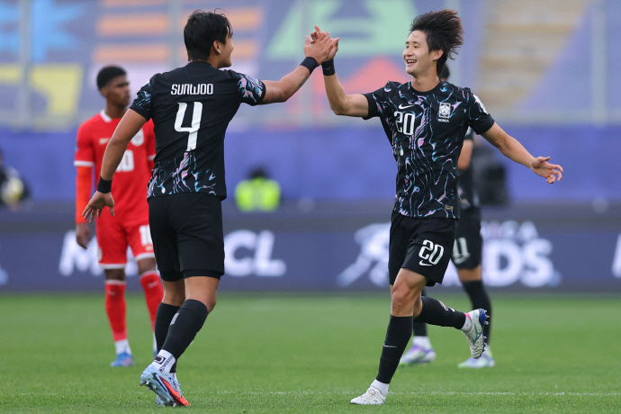 신민하 결승골…한국, 파나마 꺾고 U-20 <b>월드컵 16강 희망</b>