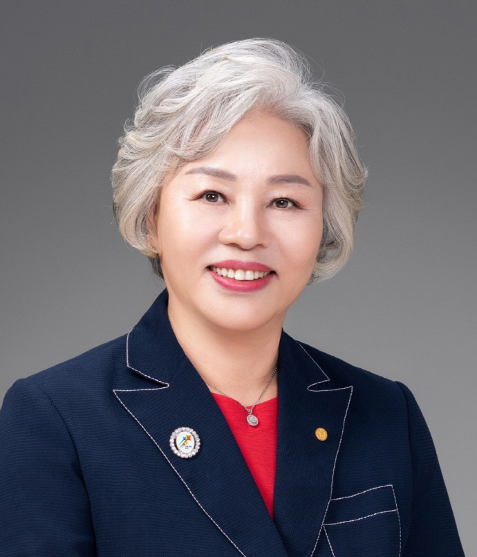 [기고]학생 정신건강 전문직을 '자격 취득자 전직'으로 대체할 수 없다 - 뉴스 썸네일 이미지