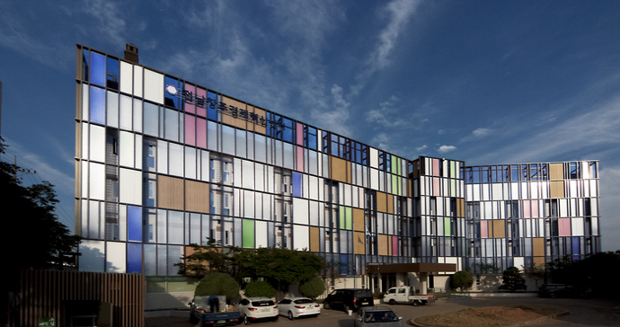 [속보] 전남창조경제센터, '성희롱 축소 의혹' 대표 해임 연기 - 뉴스 썸네일 이미지